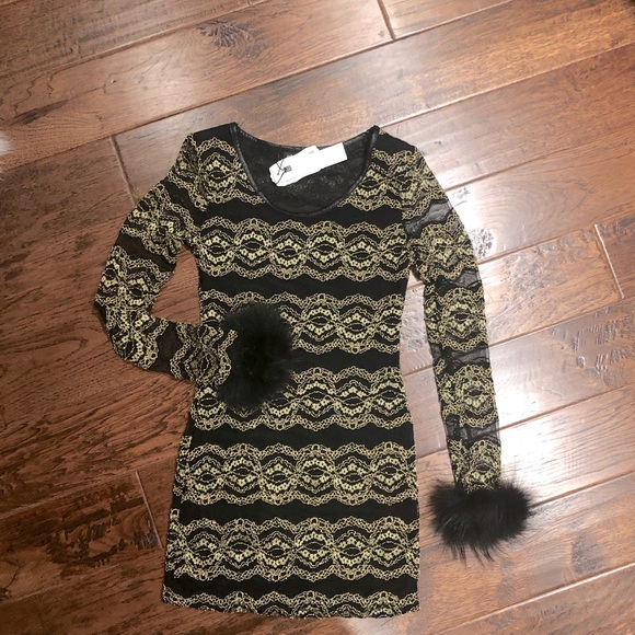 Beautiful black and gold dress - Picture 1 of 4